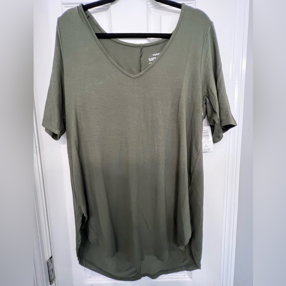 Torrid top NWT